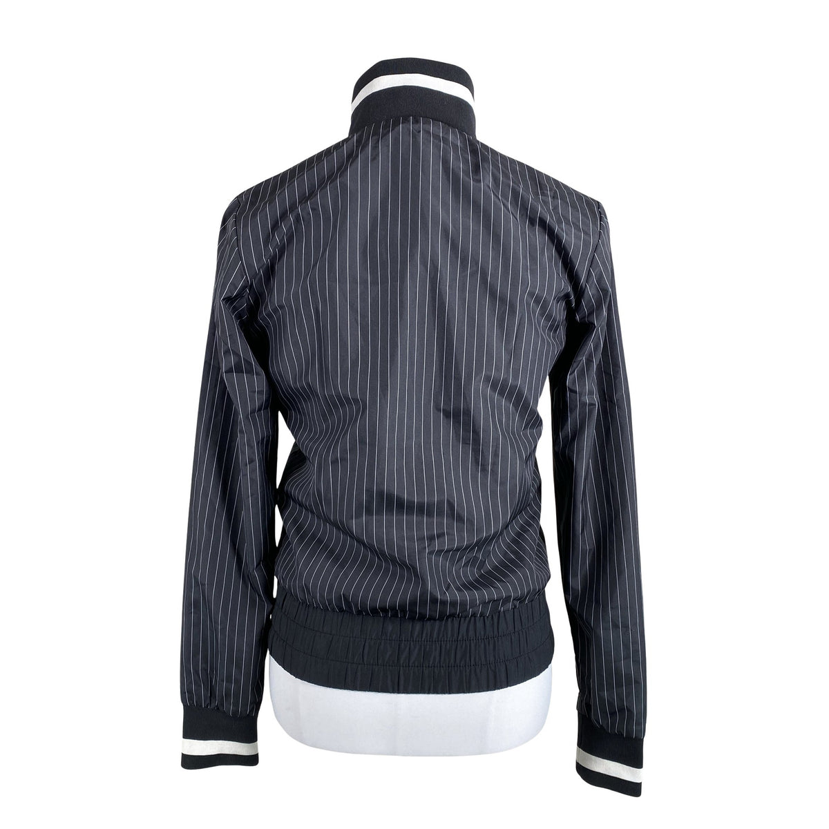 Unisex Nike - Jope, suurus 34 - Must (2)