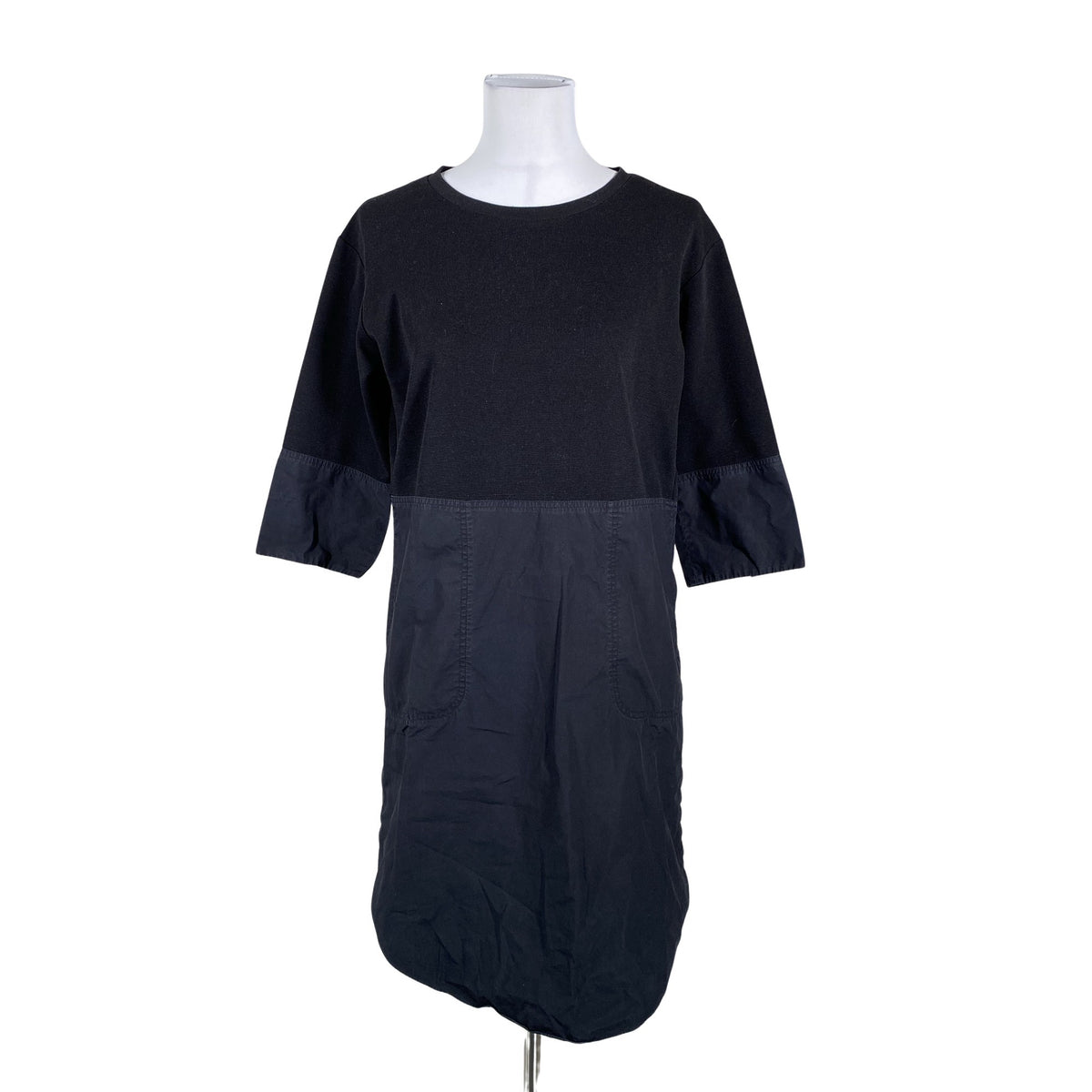 Unisex COS - Mitteveniv kleit, suurus 36 - Must (1)