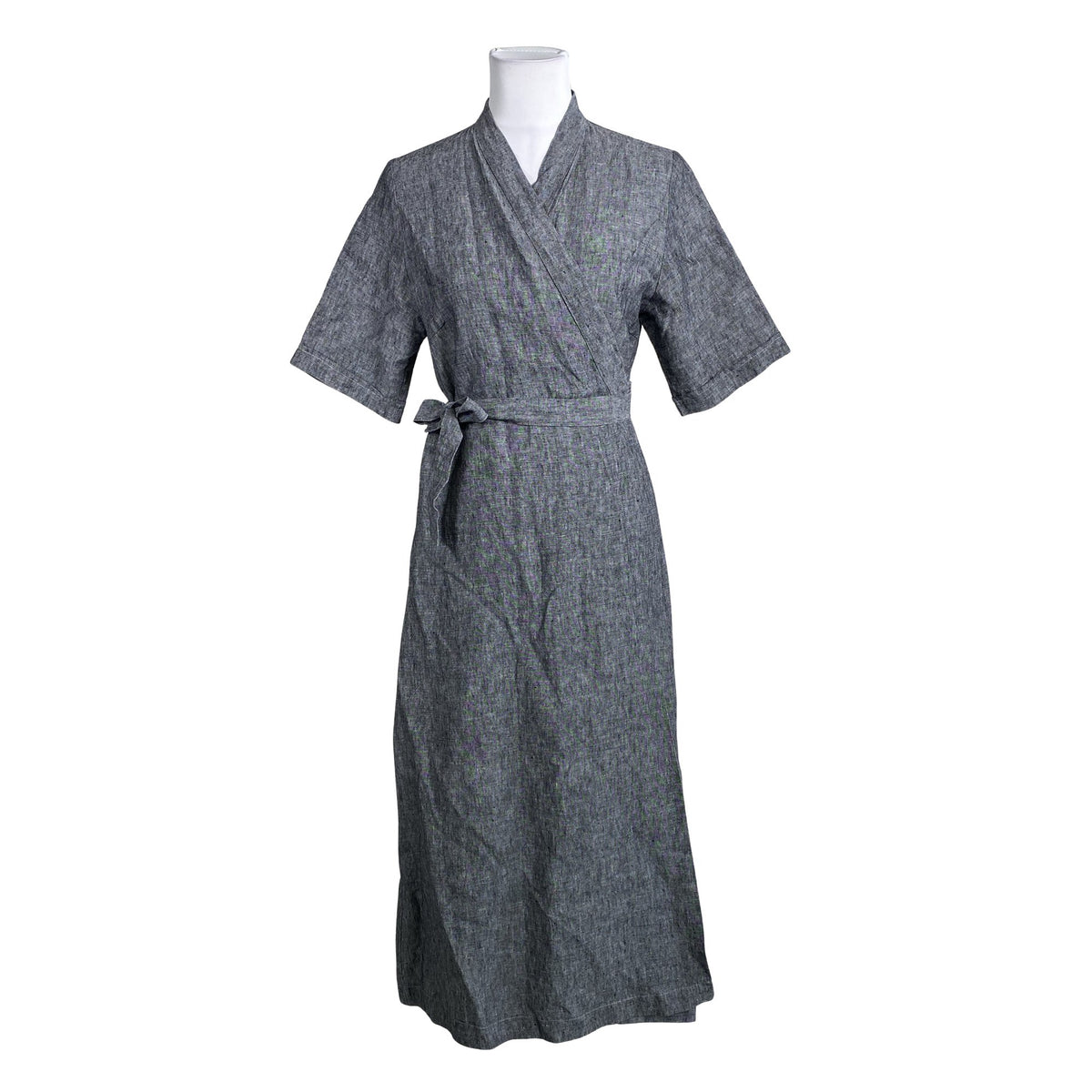 Unisex Niinmun design - Mitteveniv kleit, suurus 40 - Hall (1)