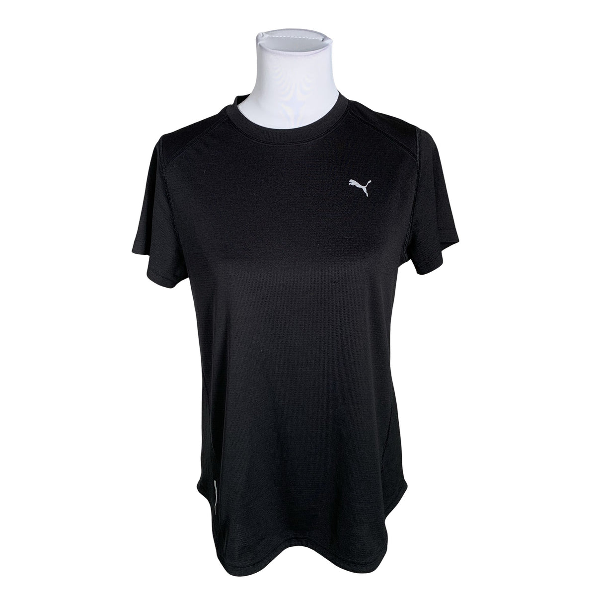 Unisex Puma - Spordisärk, lühikesed käised, suurus 40 - Must (1)