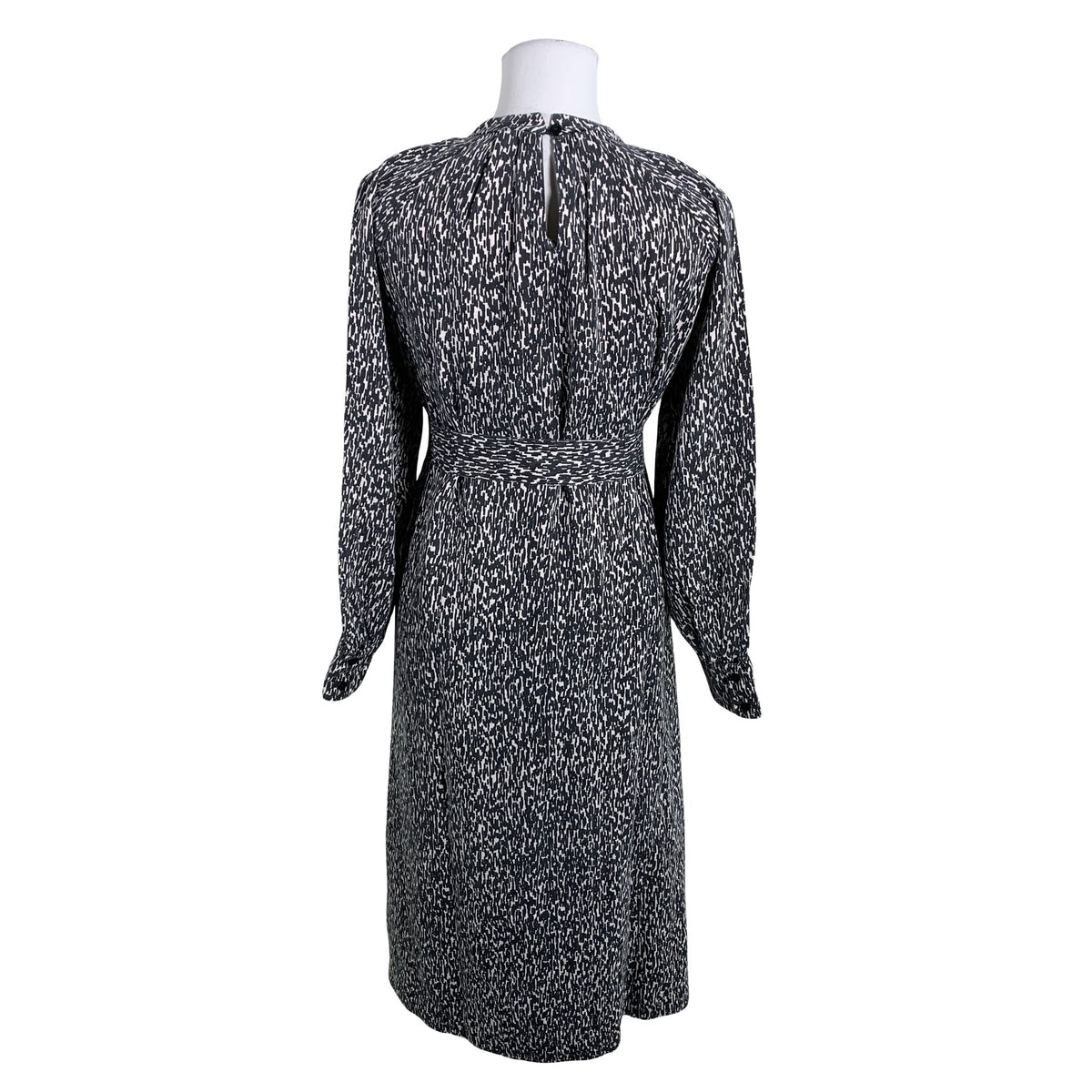 Unisex Papu - Mitteveniv kleit, suurus 38 - Hall (2)