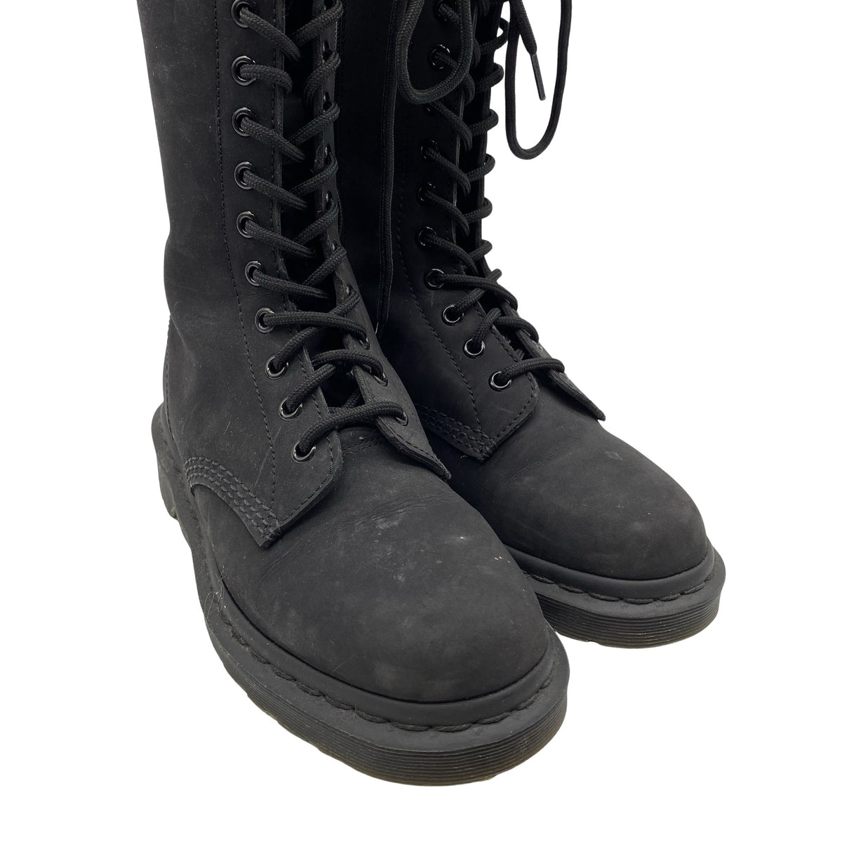 Unisex Dr. Martens - Saapad, suurus 38 - Must (2)