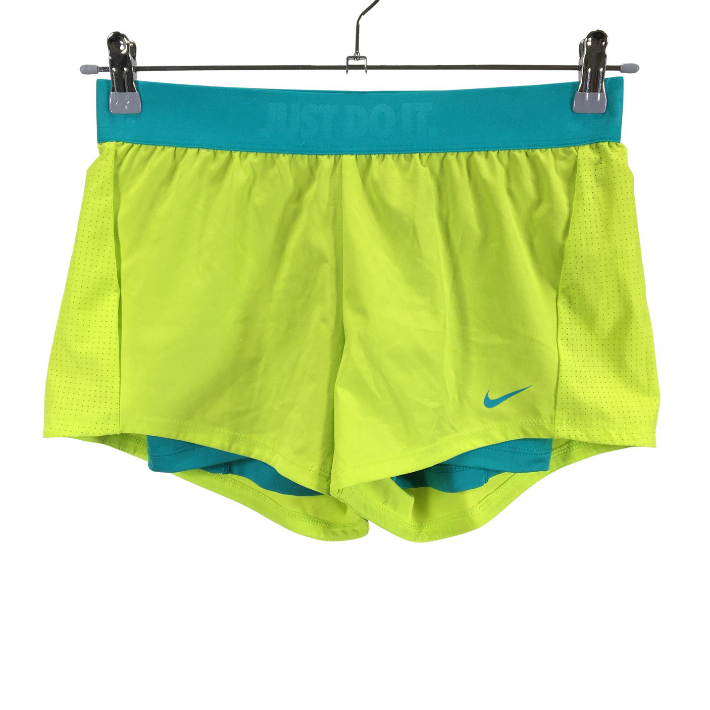 Unisex Nike - Urheilushortsit, koko 36 - (1)