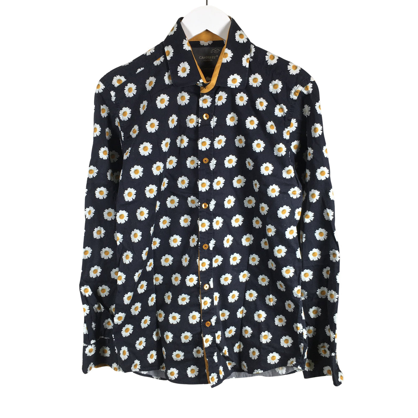 Triiksärk, suurus M