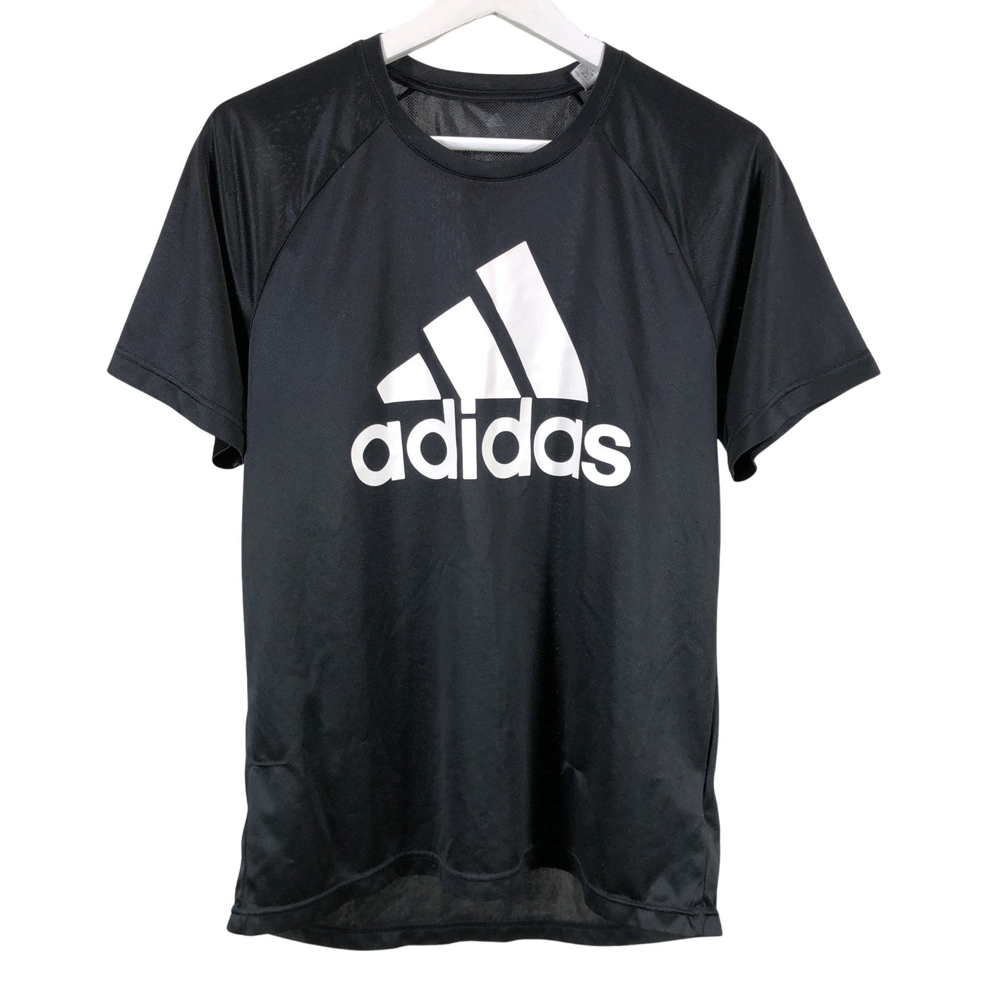 Unisex Adidas - Spordisärk, lühikesed varrukad, suurus M - (1)