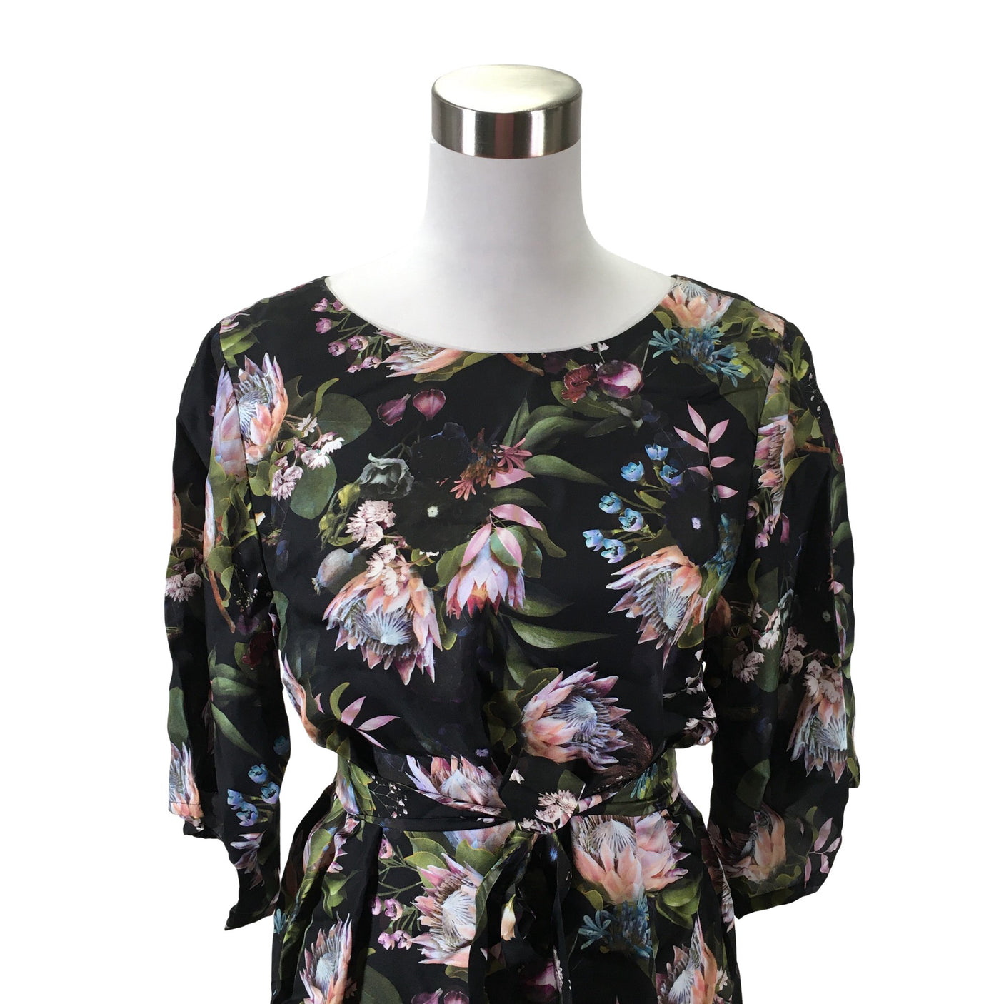 Unisex Uhana Design - Juhlamekko, koko 38 - (3)