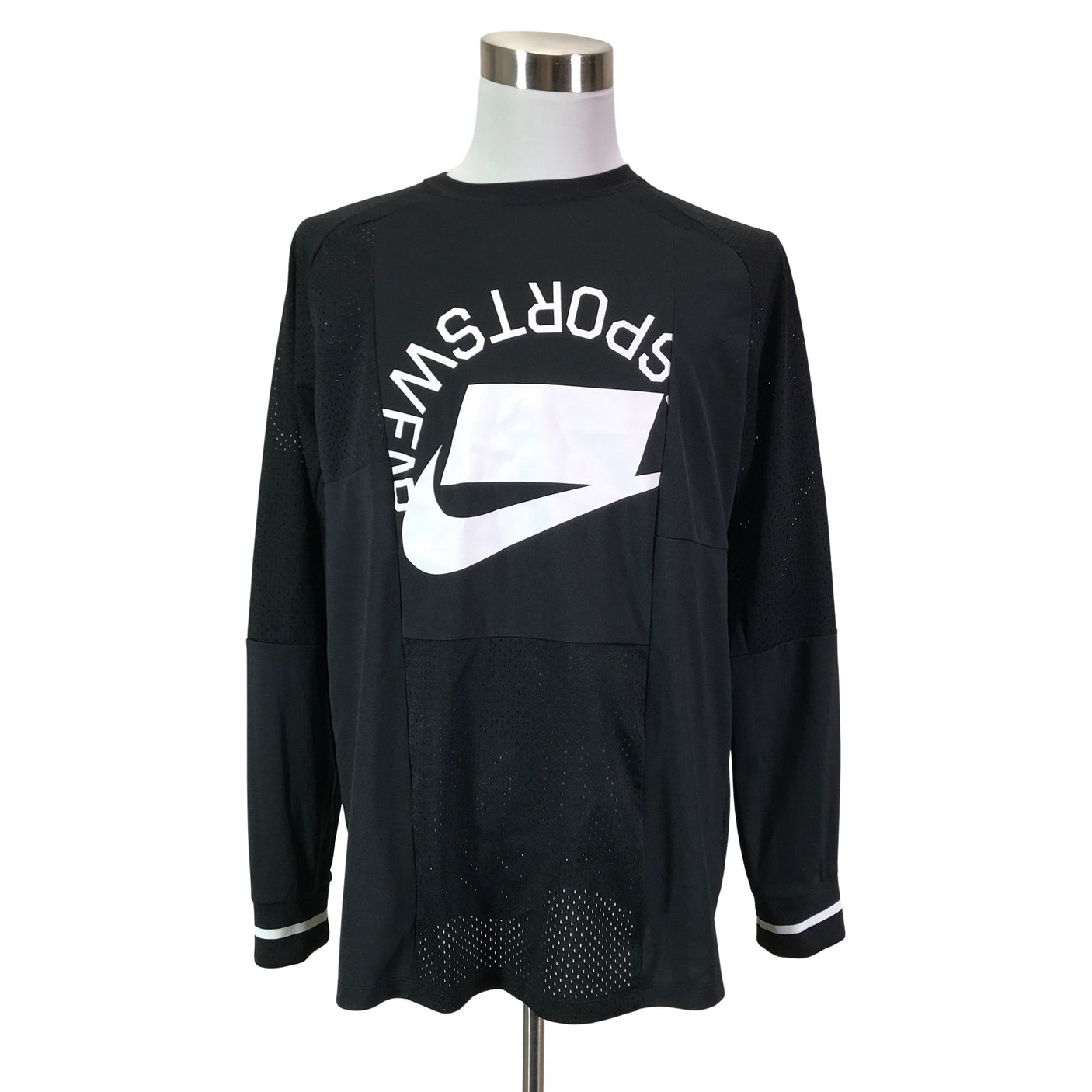 Unisex Nike - Urheilupaita,
pitkät hihat, koko L - (1)
