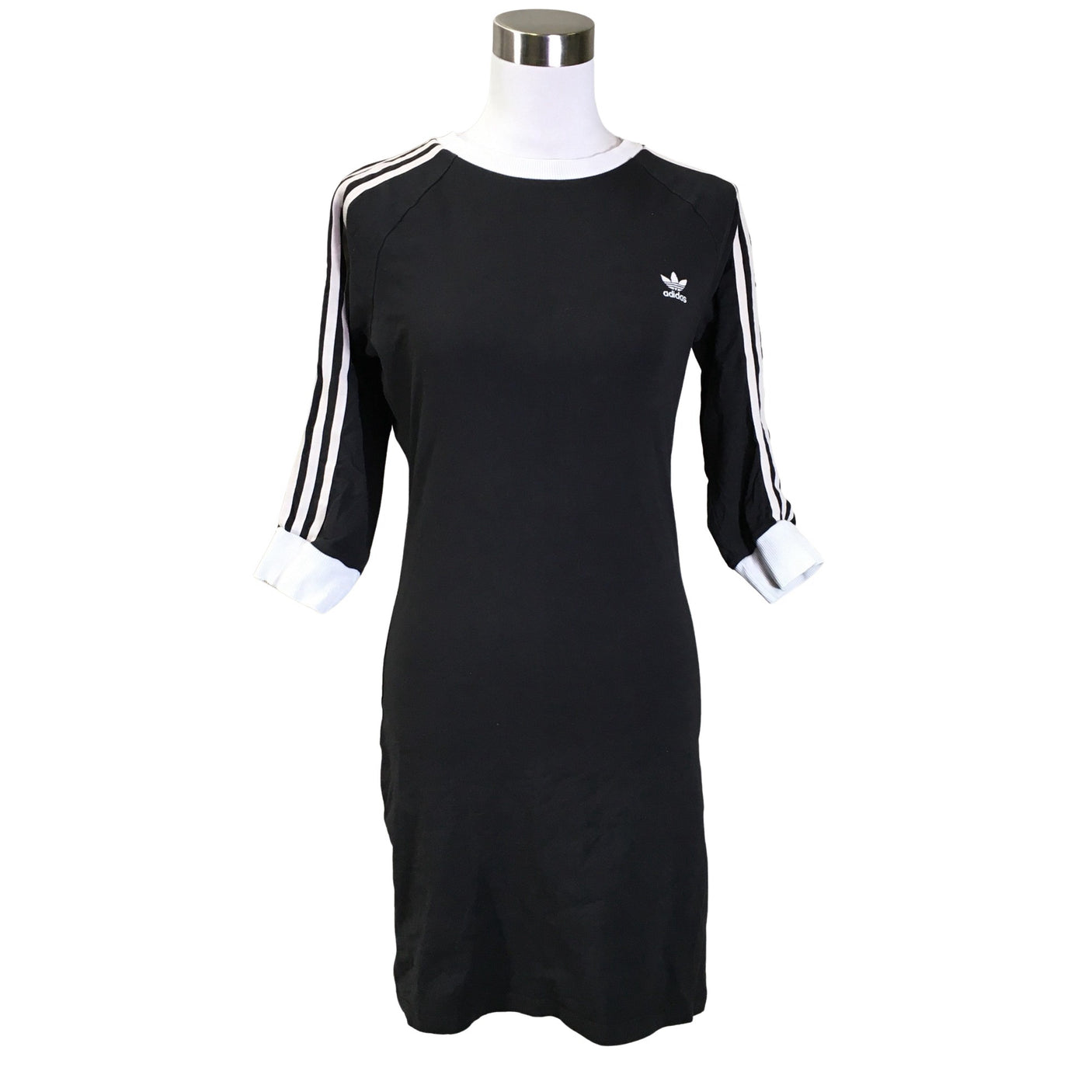 Unisex Adidas - Trikoomekko, koko 42 - (1)