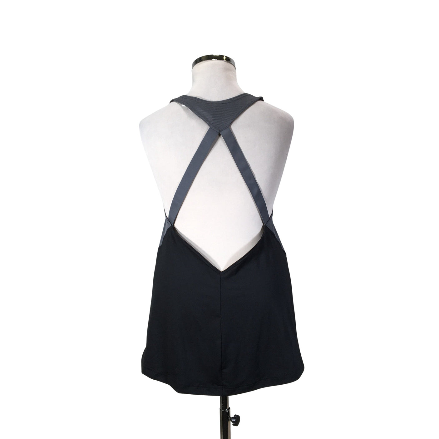 Unisex Adidas - Urheilutoppi, koko 42 - (2)