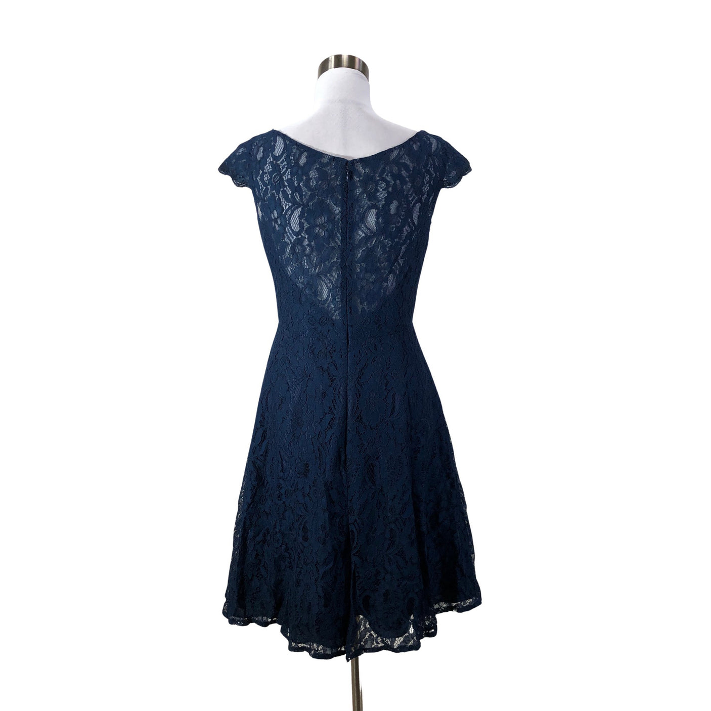 Unisex Chic - Juhlamekko, koko 36 - (2)