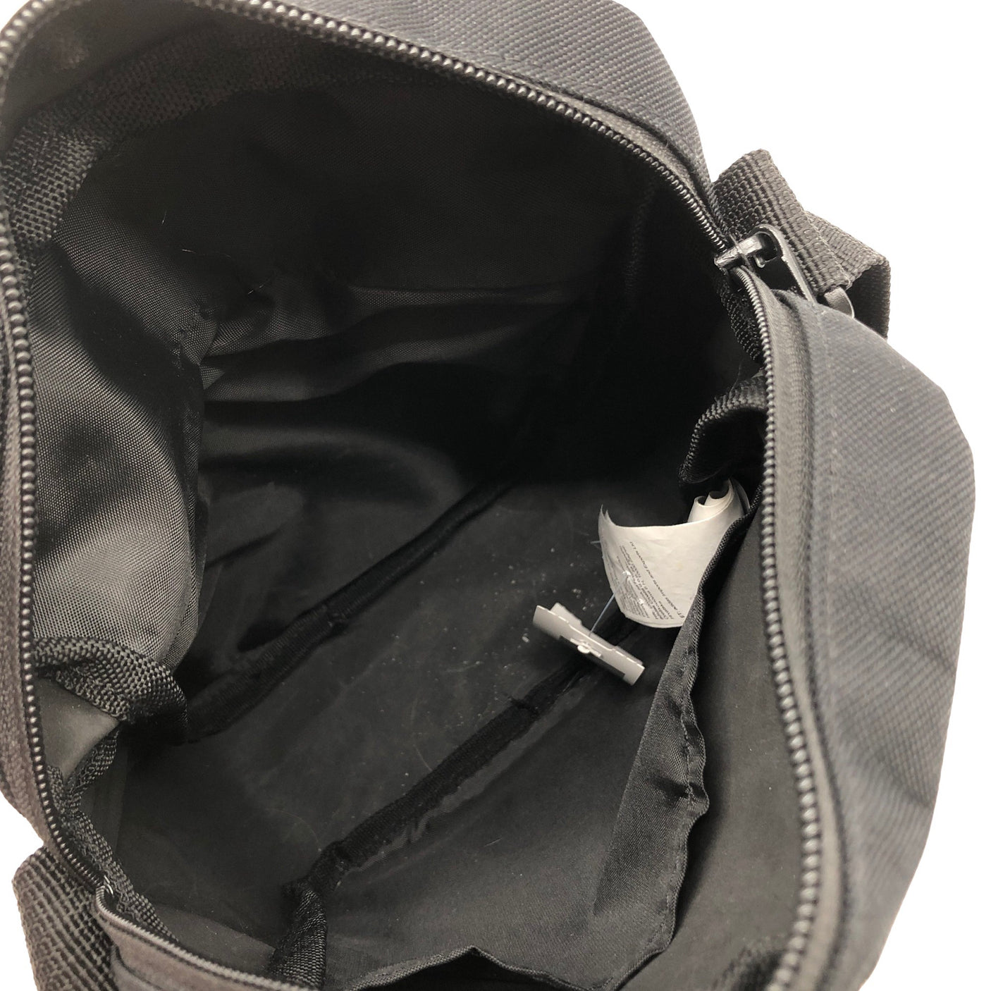 Unisex Adidas - Olkalaukku, koko Midi - (2)