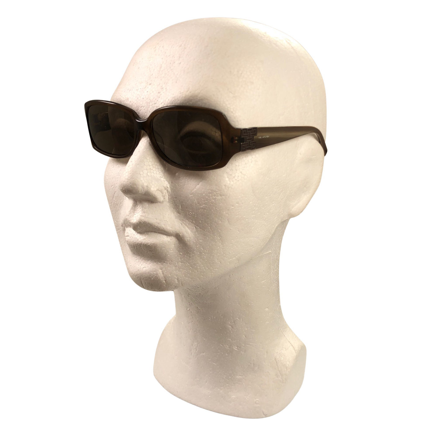 Aurinkolasit, koko Ei kokoa