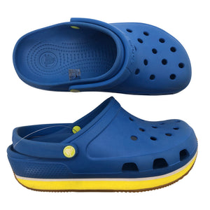 Unisex Crocs - Pulgad, suurus 34. -  (1)