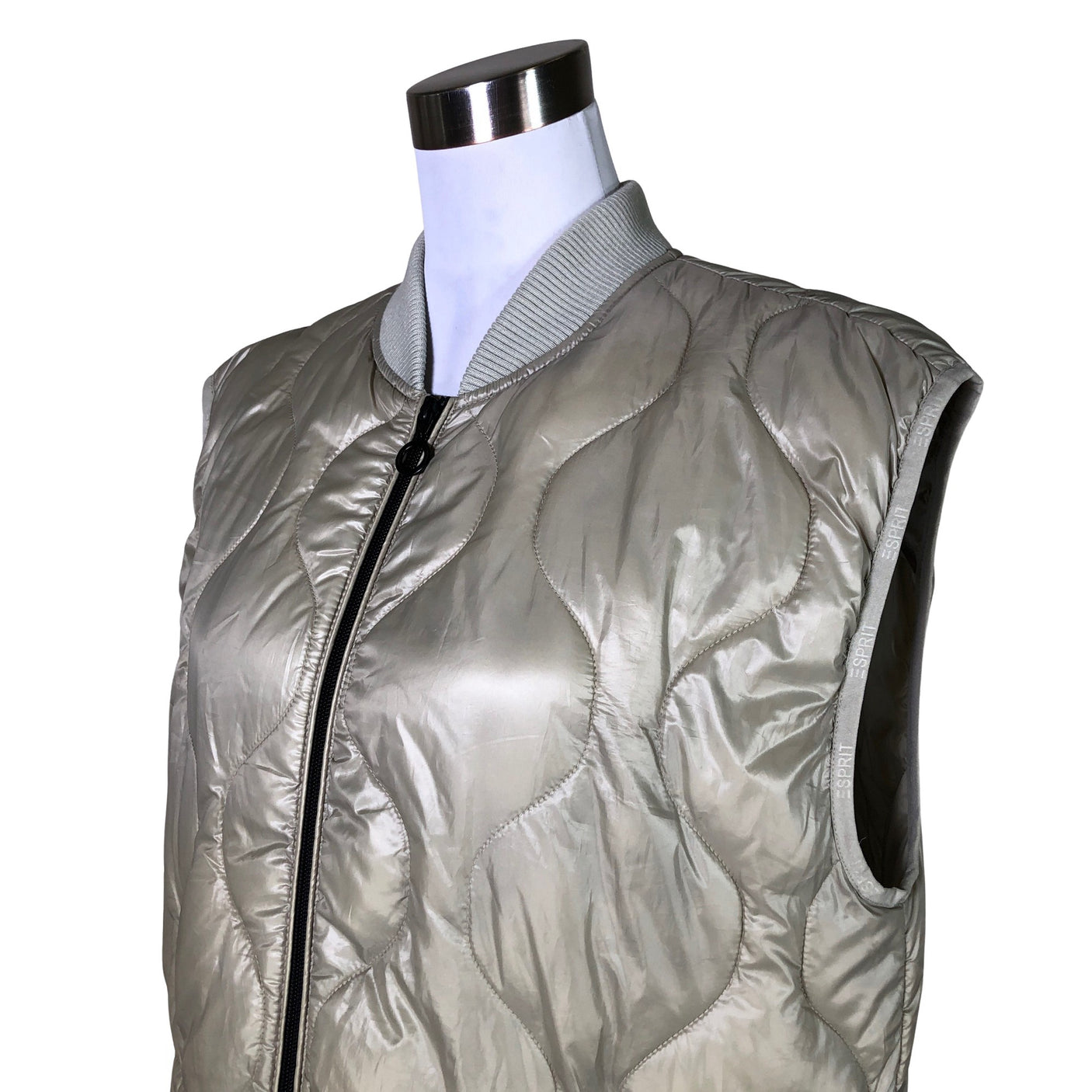 Unisex Esprit - Toppaliv, suurus 40. -  (3)