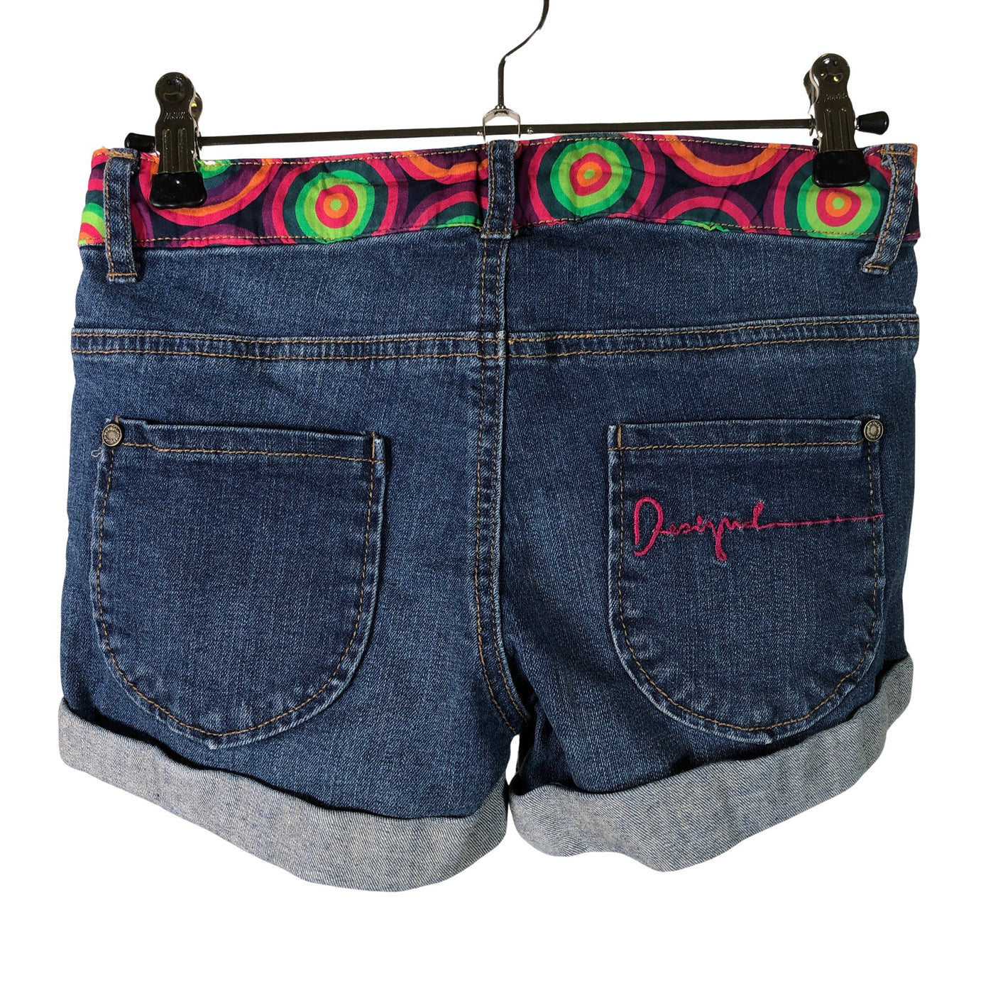 Unisex Desigual - Teksad lühikesed, suurus 134 - 140. -  (2)