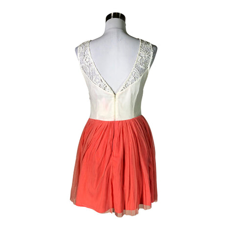 Unisex Lipsy London - Peo kleit, suurus 38. -  (2)