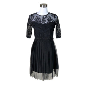 Unisex Guess - Peo kleit, suurus 36. -  (1)