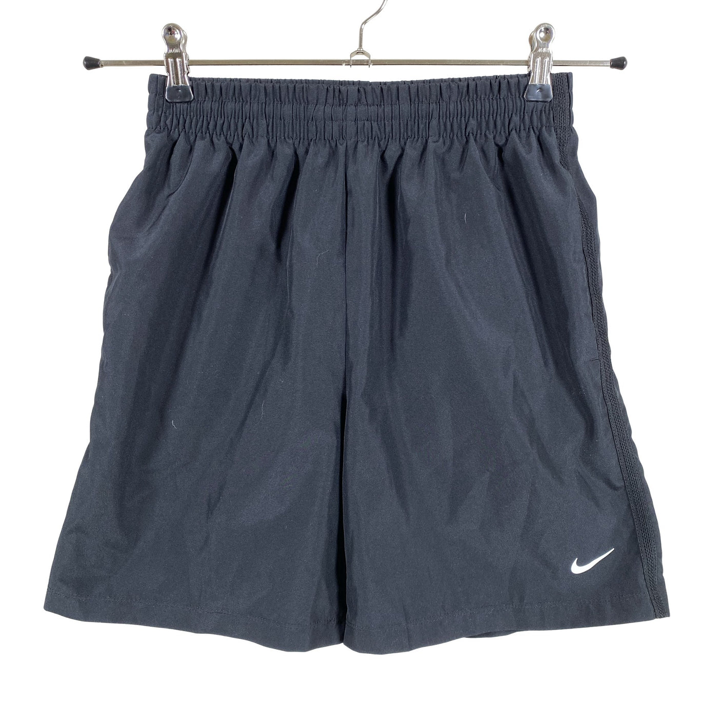 Unisex Nike - Lühikesed spordipüksid, suurus 152 - 158 - Must (1)