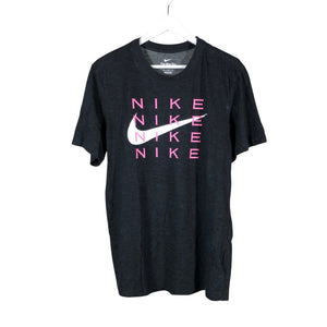 Unisex Nike - Urheilupaita, lyhyet hihat, koko 38 -  (1)