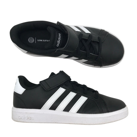 Unisex Adidas - Tennarit, koko 34 -  ()