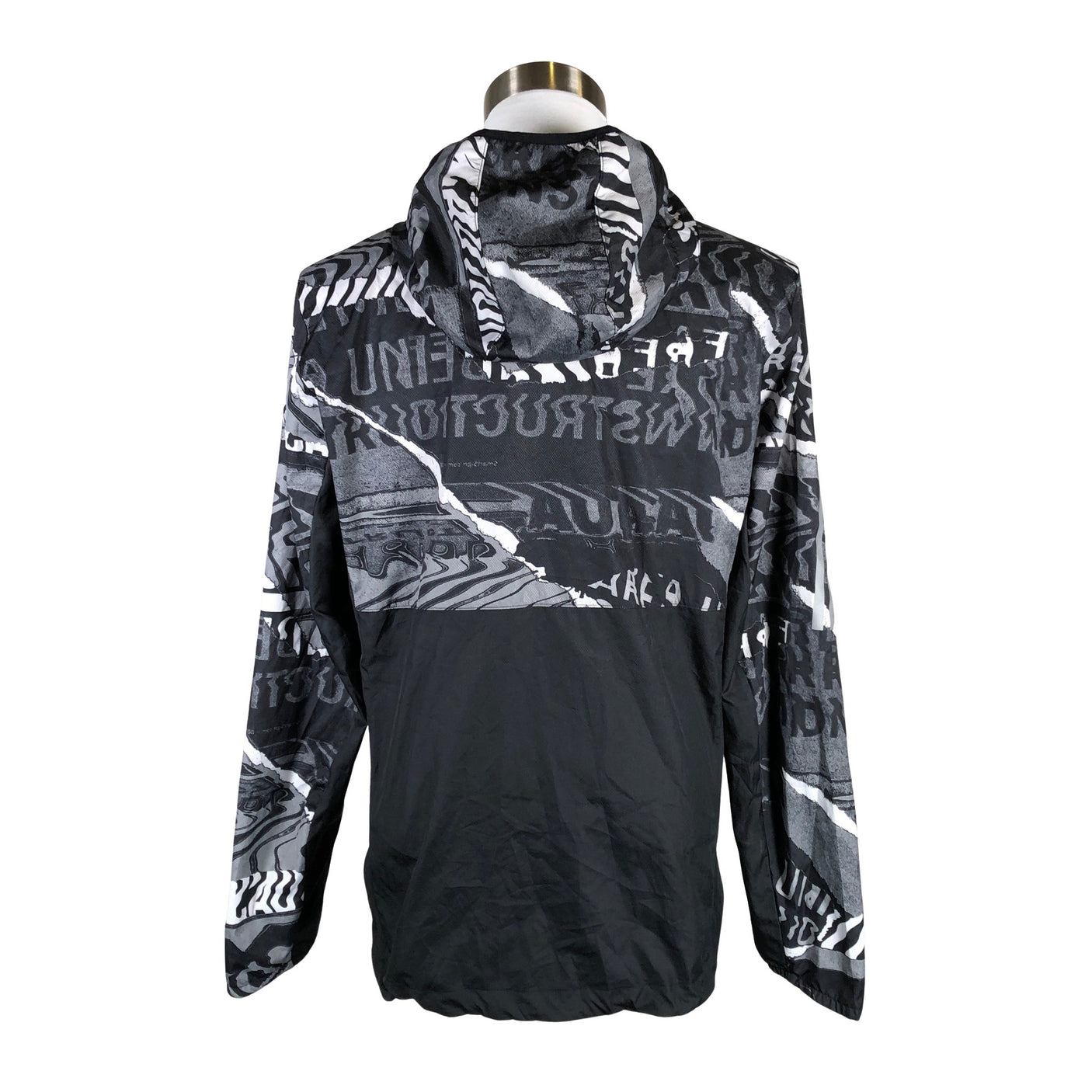 Unisex Adidas - Ulkoilutakki, koko M -  (2)