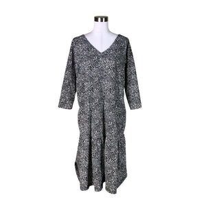 Unisex Aarrelabel - Trikoomekko, koko 40 -  (1)