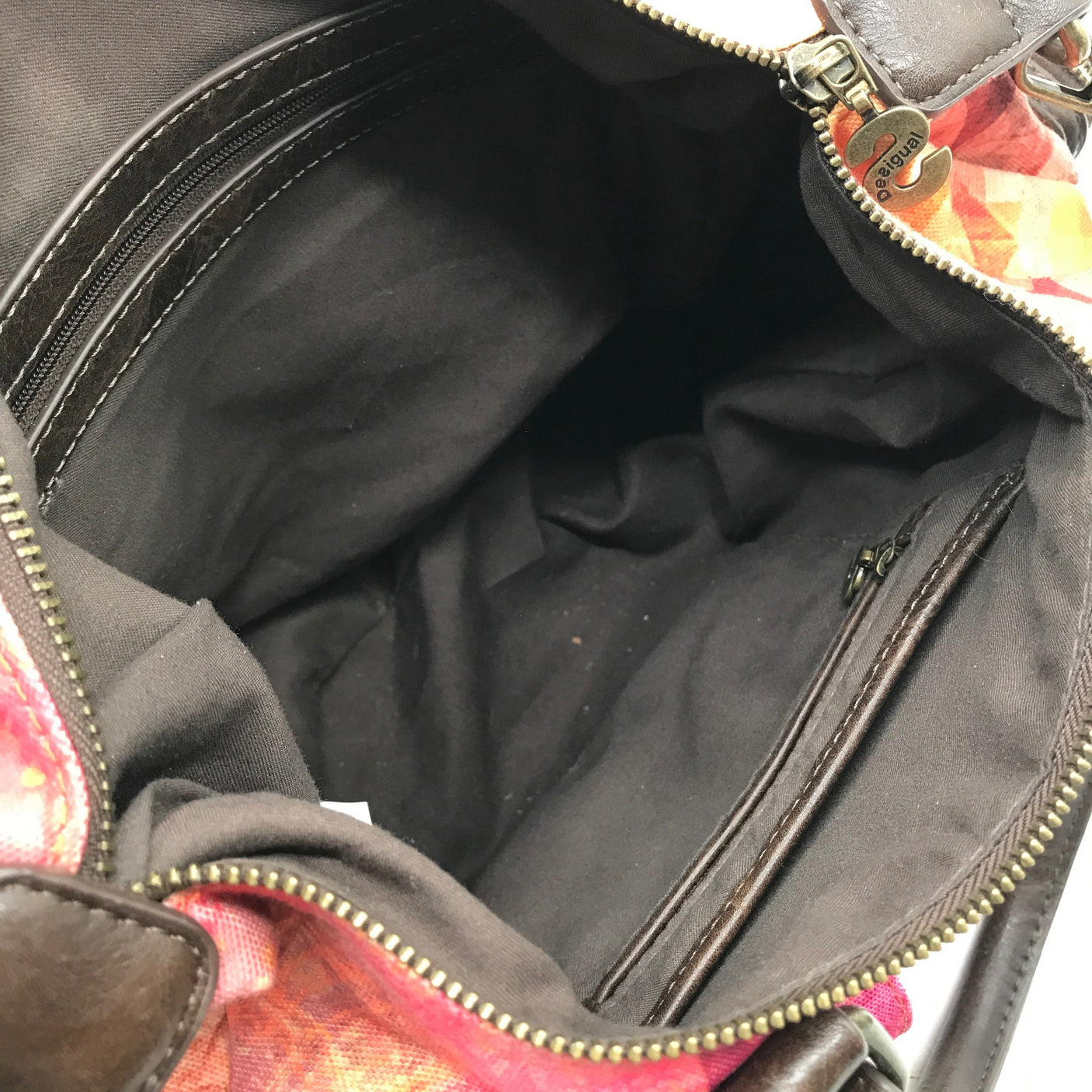 Unisex Desigual - Käsilaukku, koko Midi -  (3)