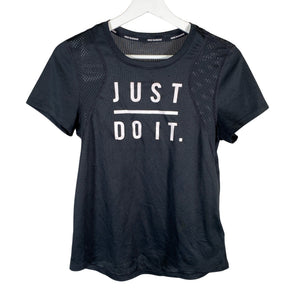 Unisex Nike - Urheilupaita, lyhyet hihat, koko 36 -  (1)