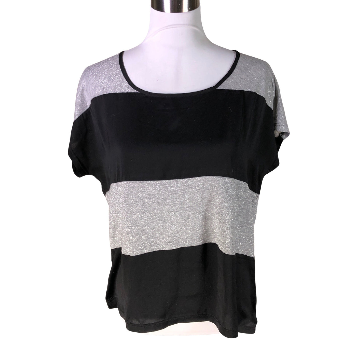 Unisex Lindex - Lyhythihainen pusero, koko 38 -  (1)