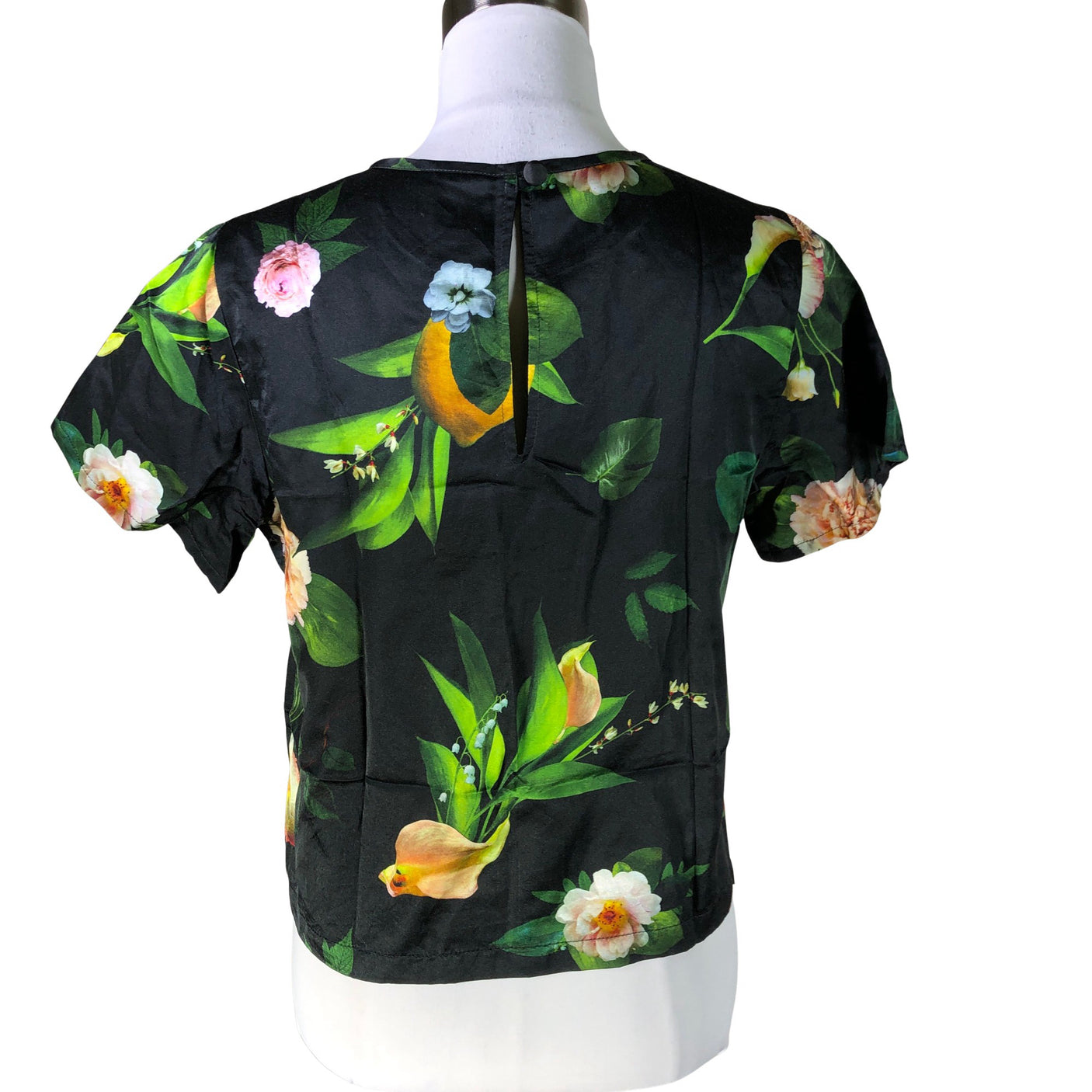 Unisex Uhana Design - Lyhythihainen pusero, koko 38 -  (2)