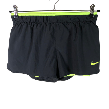 Unisex Nike - Urheilushortsit, koko 38 -  ()