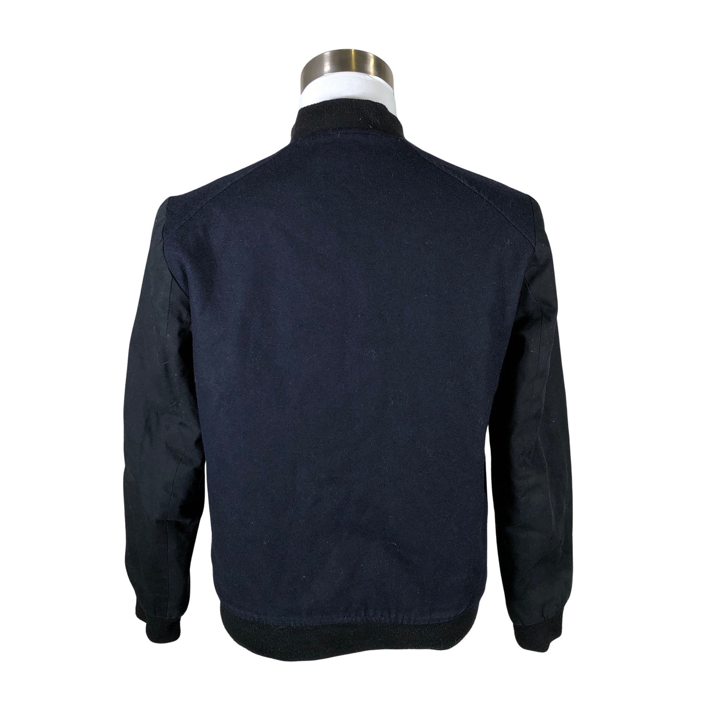 Unisex Size 8 Needle - Ulkoilutakki, koko M -  (2)