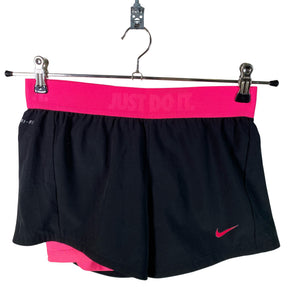 Unisex Nike - Urheilushortsit, koko 34 -  (1)