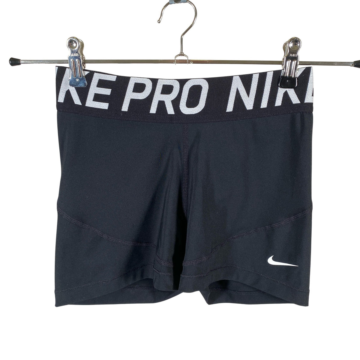 Unisex Nike - Urheilushortsit, koko 36 -  (1)