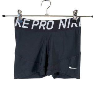 Unisex Nike - Urheilushortsit, koko 36 -  (1)
