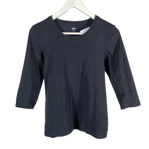 Unisex Uniqlo - Trikoopaita, koko 40 -  (1)