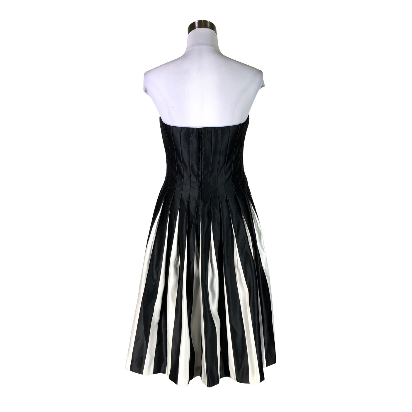 Unisex BCBG Maxazria - Juhlamekko, koko 40 -  (2)