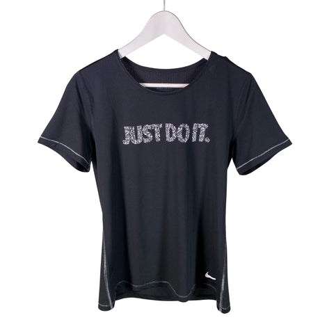Unisex Nike - Urheilupaita, lyhyet hihat, koko 38 -  ()