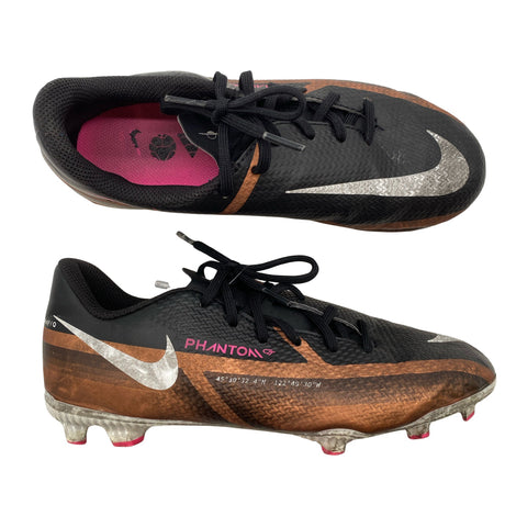 Unisex Nike - Nappulakengät, koko 34 -  ()