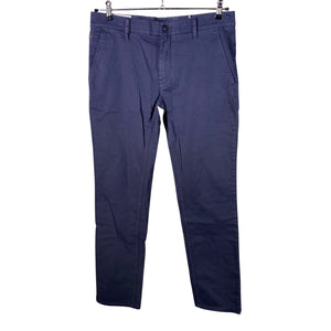 Unisex Hugo Boss - Chinot, koko W33 -  (1)