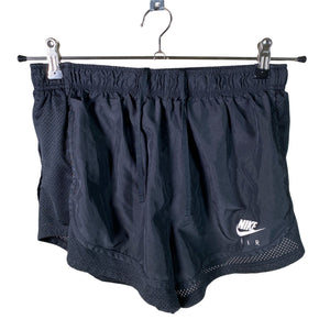 Unisex Nike - Urheilushortsit, koko 40 -  (1)