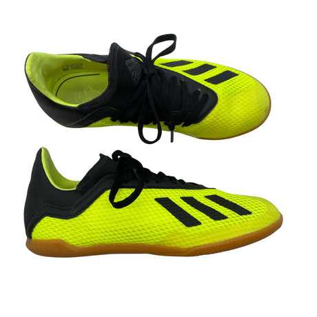Unisex Adidas - Sisäliikuntakengät, koko 35 -  ()