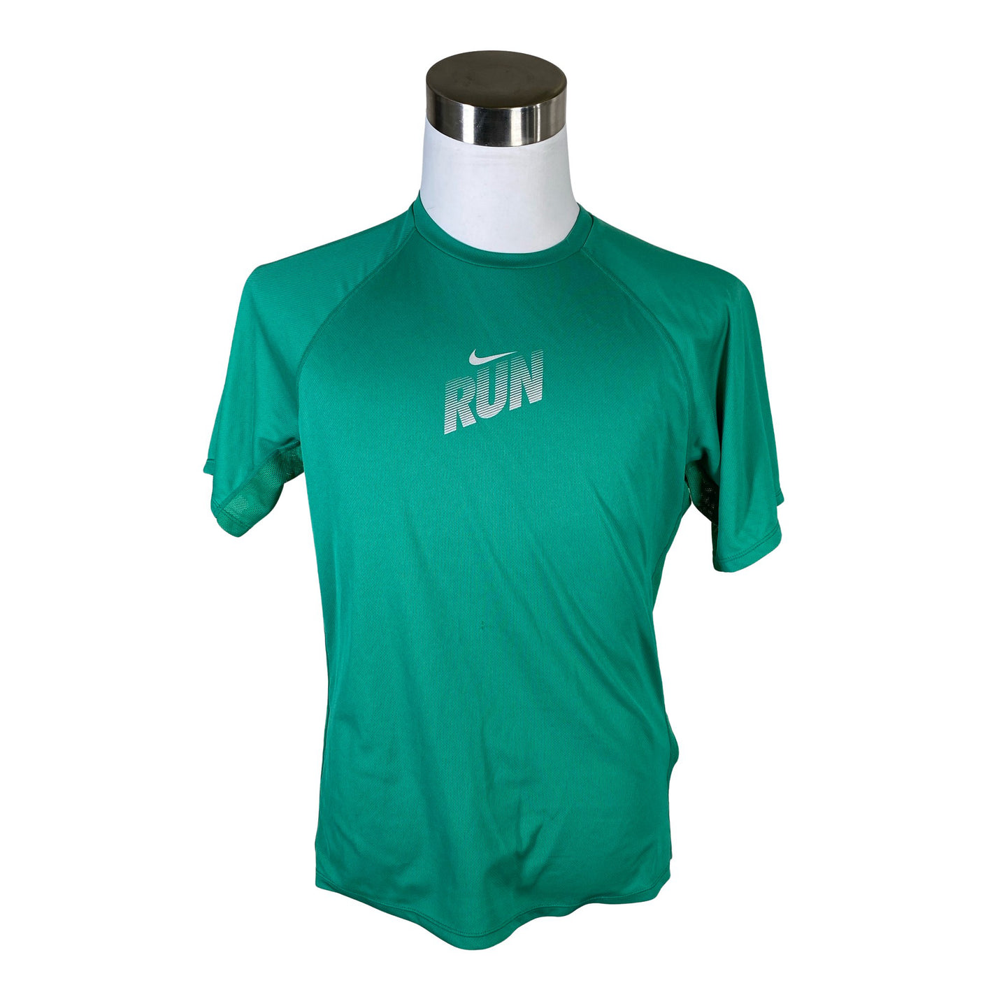 Unisex Nike - Urheilupaita, lyhyet hihat, koko M -  (1)