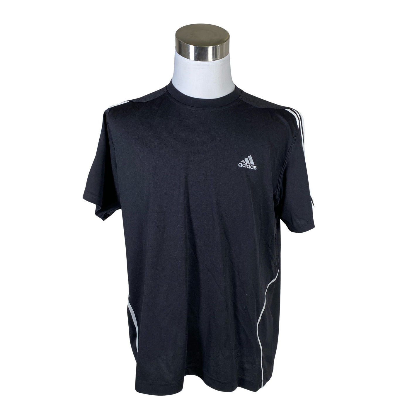 Unisex Adidas - Urheilupaita, lyhyet hihat, koko L -  (1)