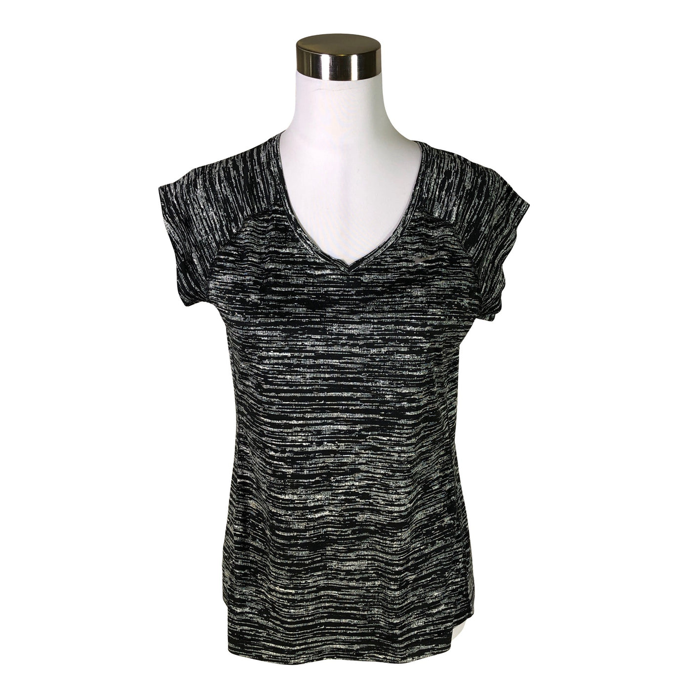Unisex Nike - Urheilupaita, lyhyet hihat, koko 38 -  (1)