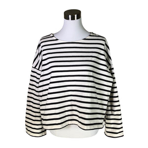 Unisex Vogue - Trikoopaita, koko 40 -  (1)
