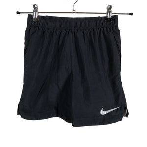 Unisex Nike - Urheilushortsit, koko 158 - 164 -  (1)