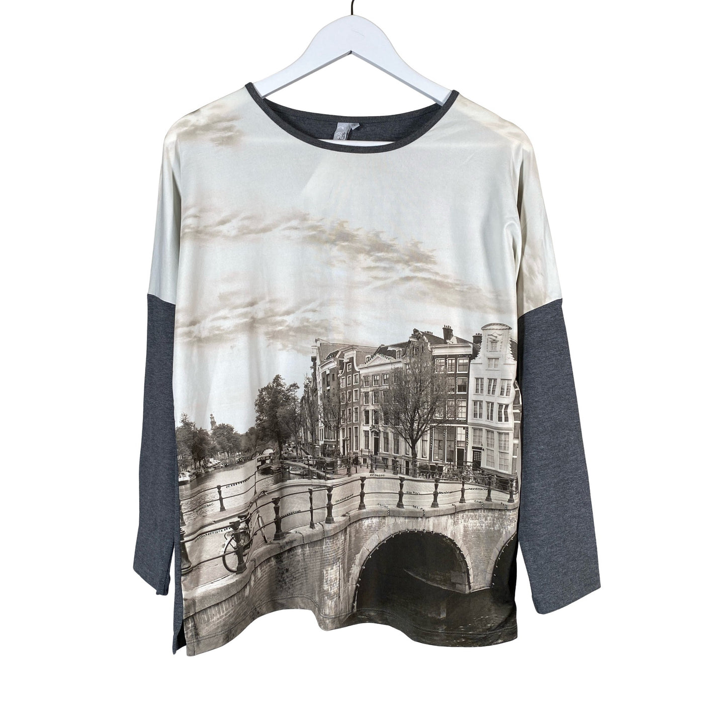 Unisex M.X.O - Trikoopaita, koko 40 -  (1)