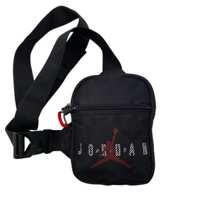 Unisex Jordan (Nike) - Olkalaukku, koko Mini -  (1)