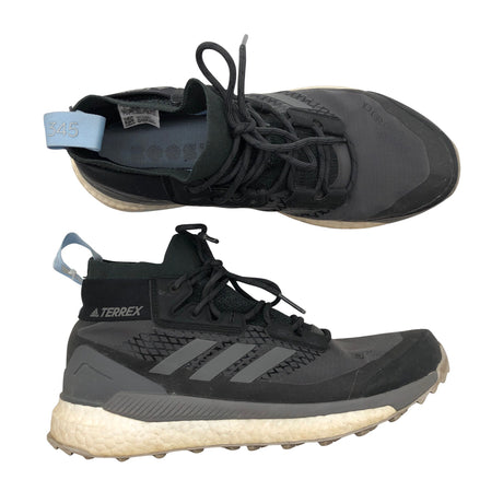 Unisex Adidas - Retkeilylenkkarit, koko 42 -  ()